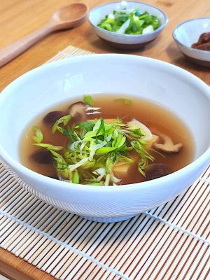 Miso soup (Japanese)